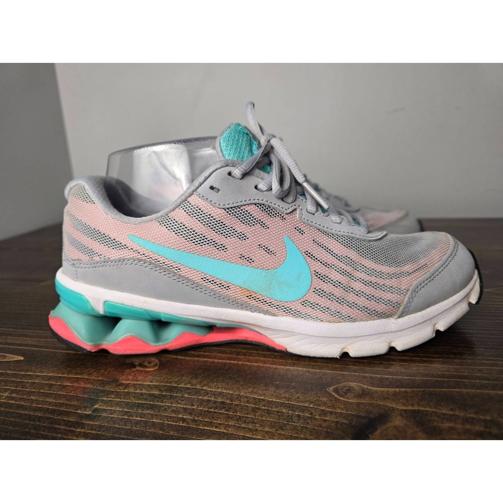 Nike Reax Run 9 Women's Sneakers Size 7.5 Gray Teal Running Shoes 653612-036